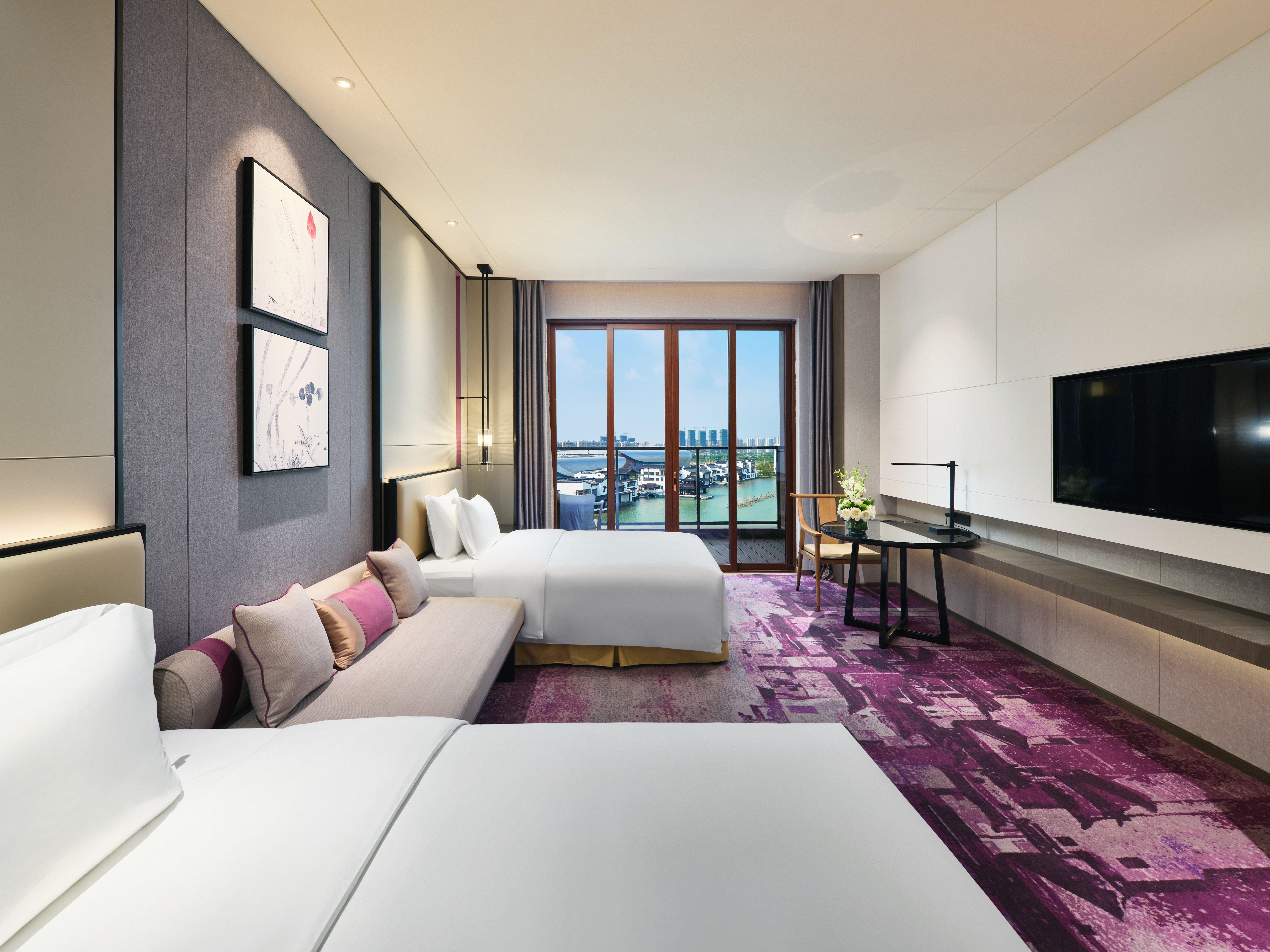 Crowne Plaza Wuxi Lake View, An Ihg Hotel Exterior photo