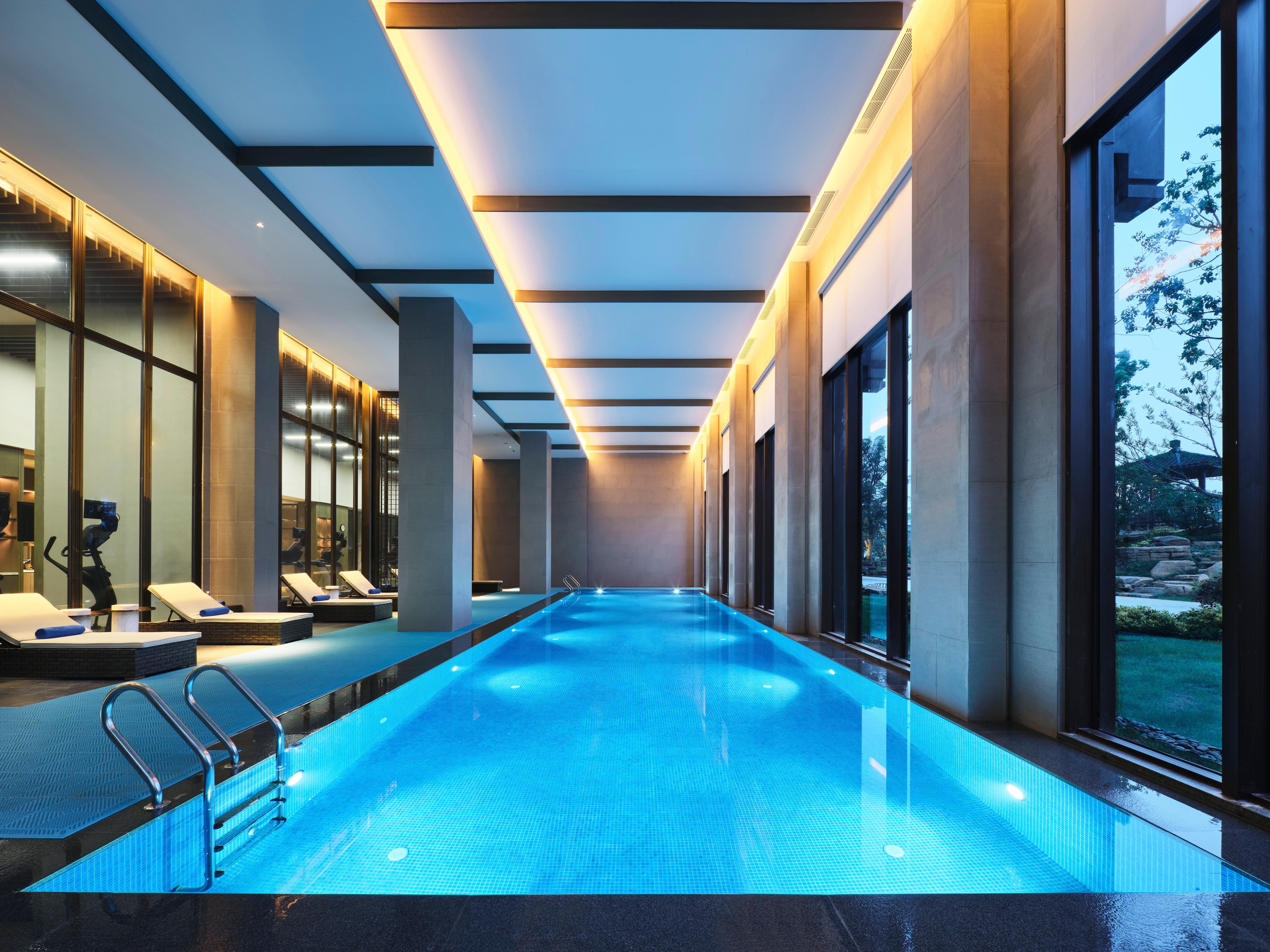 Crowne Plaza Wuxi Lake View, An Ihg Hotel Exterior photo