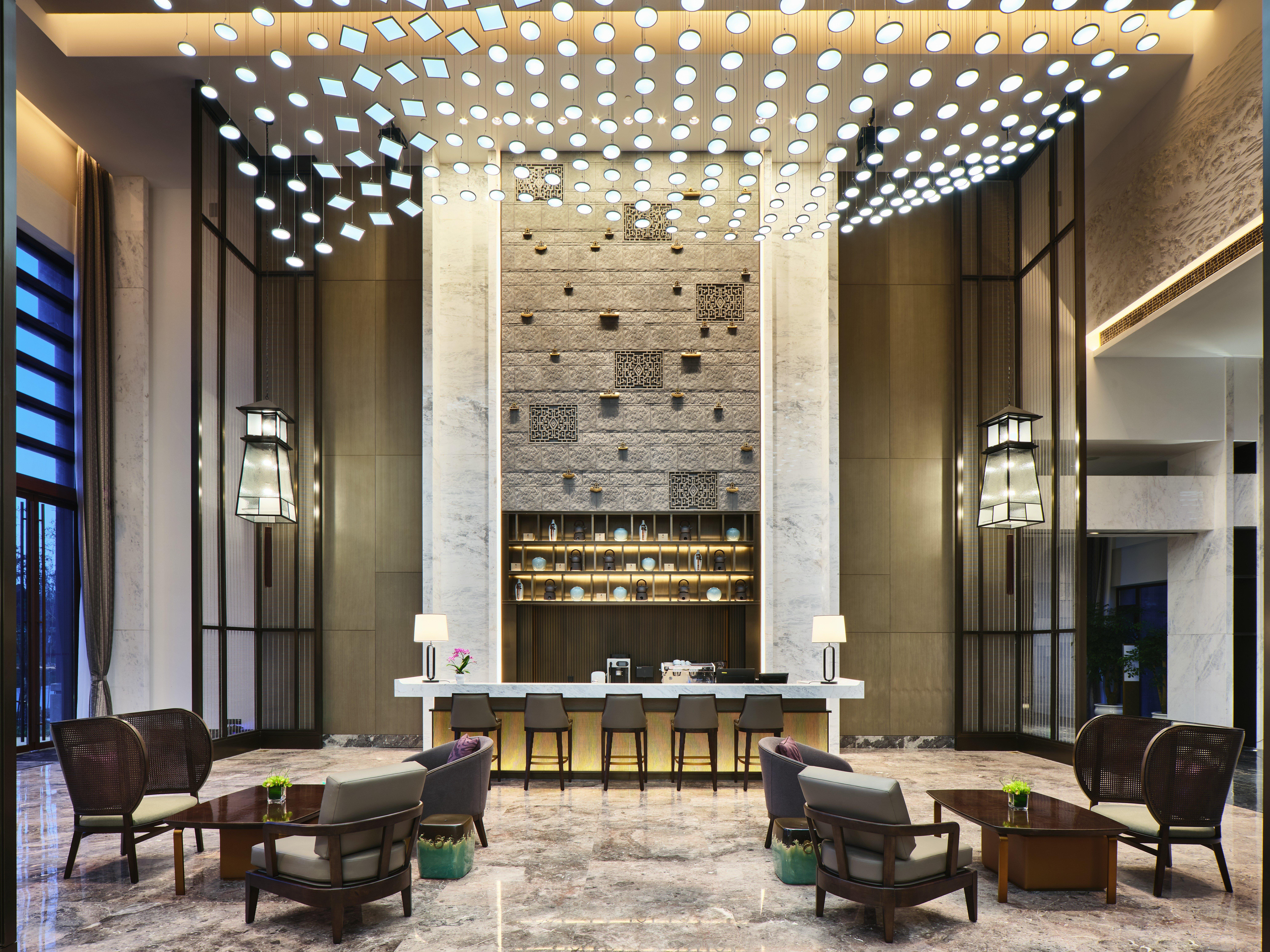 Crowne Plaza Wuxi Lake View, An Ihg Hotel Exterior photo