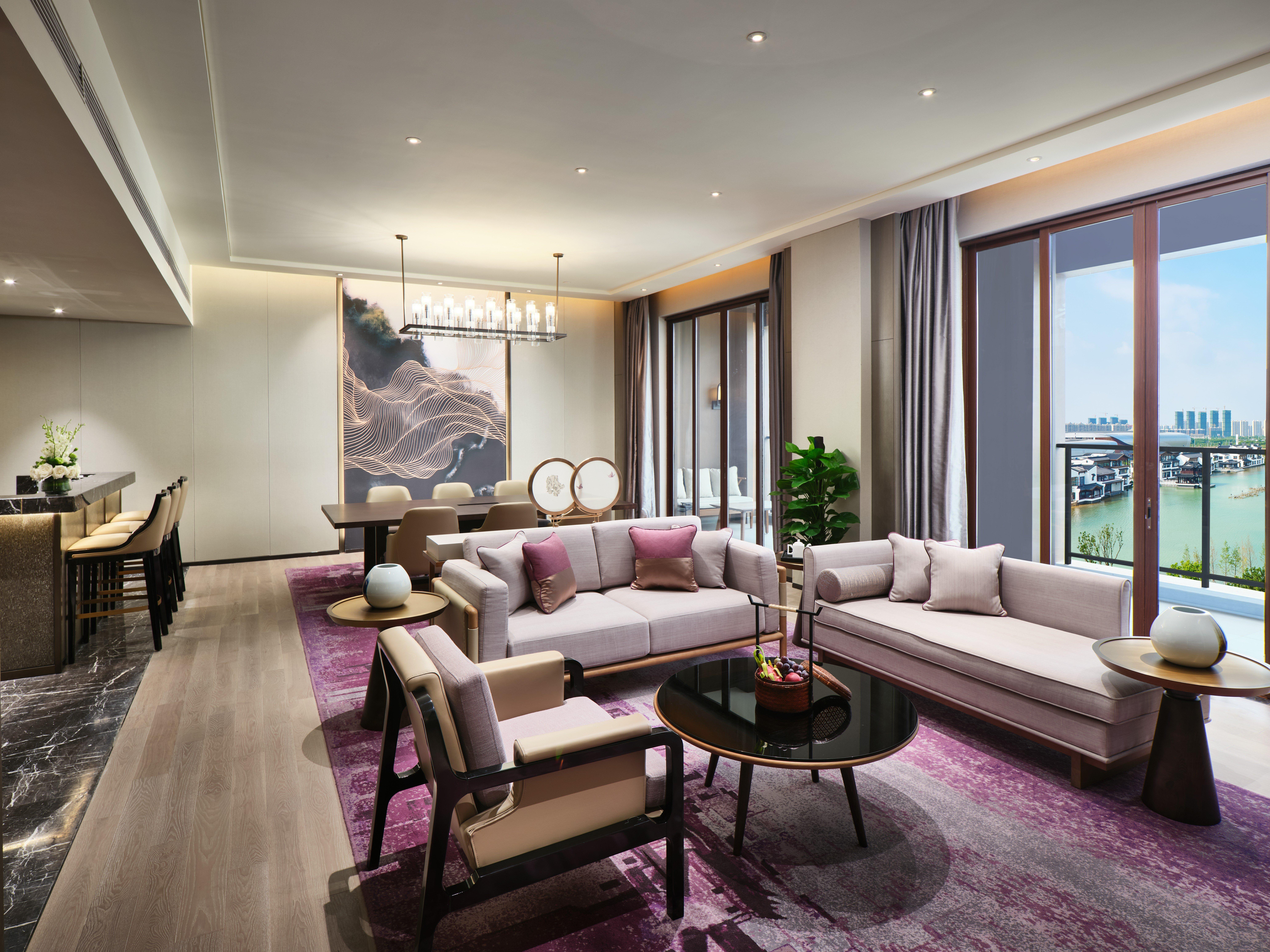 Crowne Plaza Wuxi Lake View, An Ihg Hotel Exterior photo